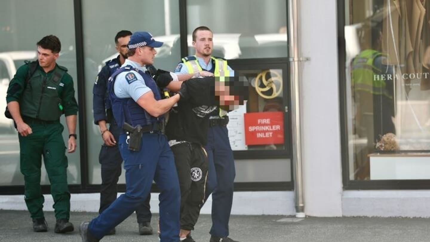 Four teens charged after aggravated burglary that led to car chase across Auckland