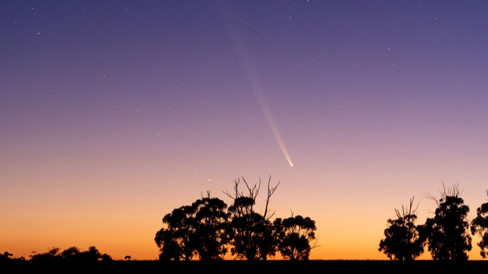 Comet C/2023 A3 (Tsuchinshan-ATLAS) 02 October 2024 seen from Victoria, Australia. Photo / Peter Lieverdink