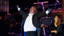 Opera singer Simon O'Neill lands Grammy award