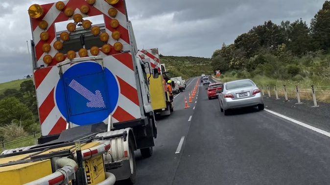 Traffic reduces to one lane at Rangiriri, on the Waikato Expressway. Photo / Dan Hutchinson