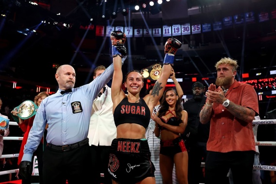 Cherneka Johnson has become the first Māori to be crowned an undisputed boxing world champion after defeating American Shurretta Metcalf at New York's Madison Square Garden. Photo / Getty Images