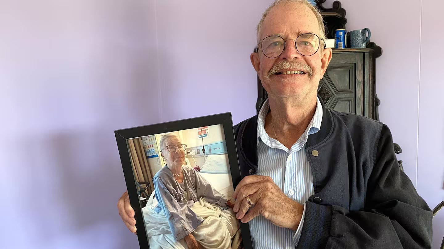 Husband claims hospitals failed to see wife's trauma before 'month of hell' death