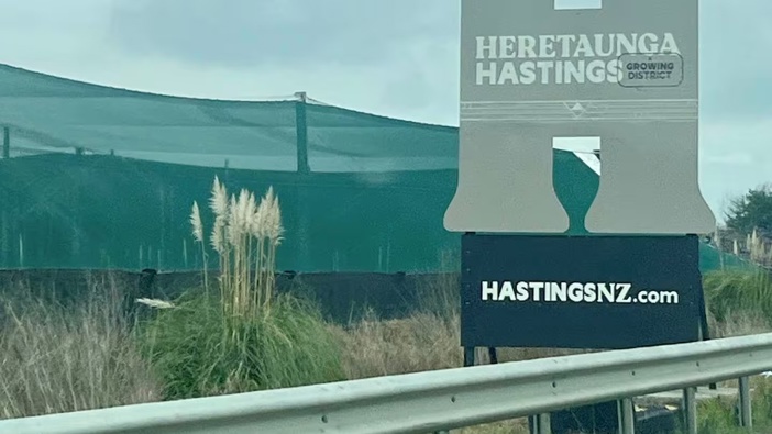 One of the new Gateway signs on the expressway just south of Taradale. Photo / Linda Hall