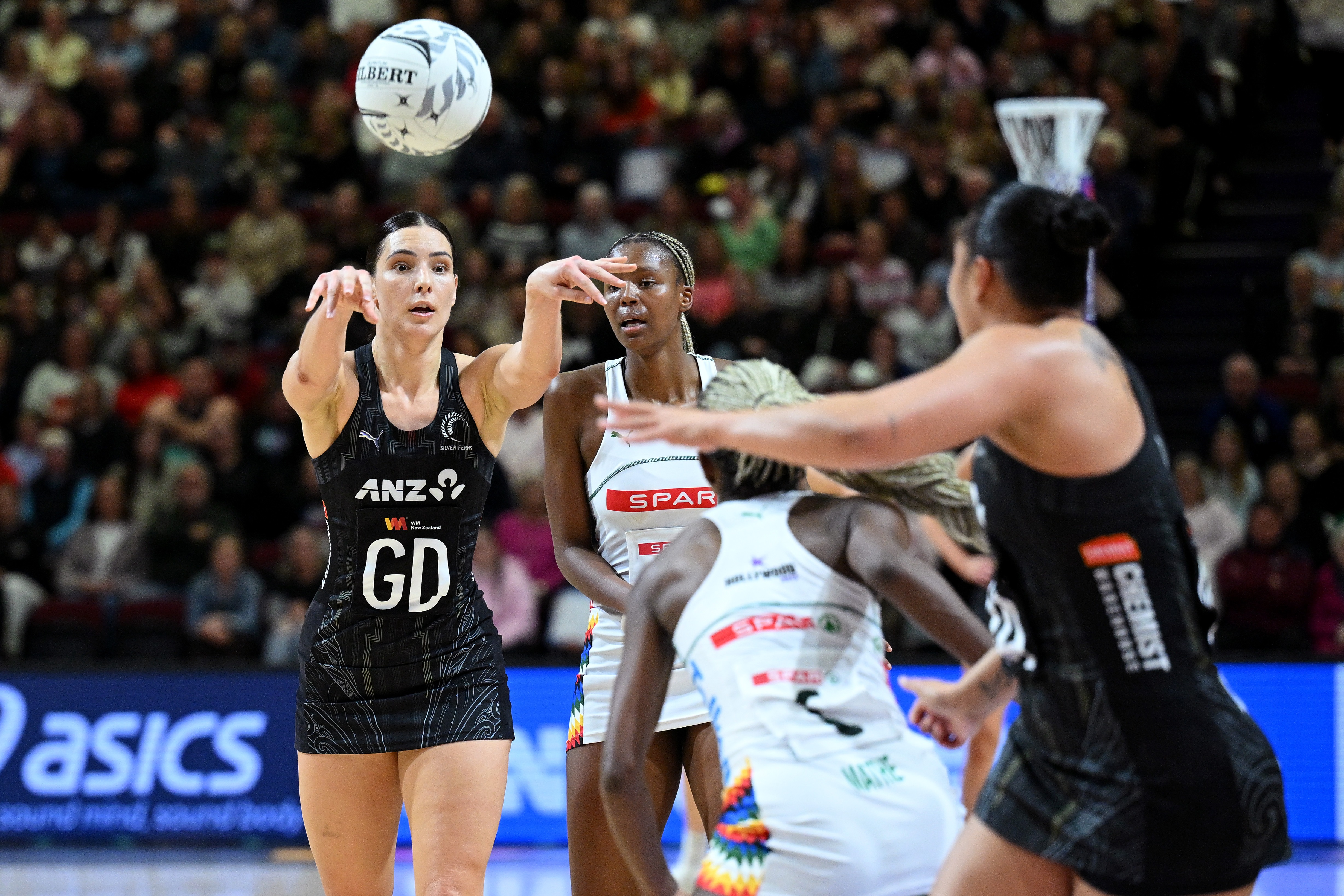 Piney's Power Rankings: Ka Ying Rising makes history, Hayden Wilde picks up new title and Silver Ferns take a loss