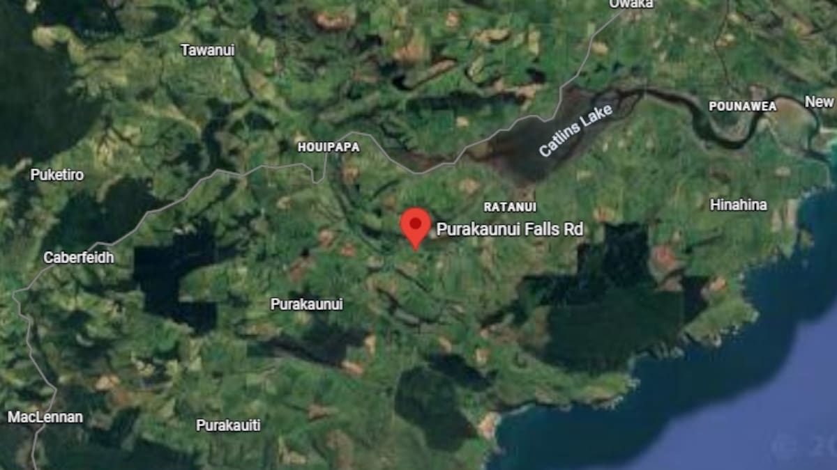 Person airlifted to hospital after serious crash near Otago tourist beauty spot