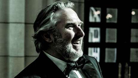 Simon O'Neill - international opera superstar