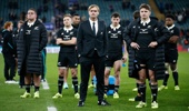 Scott Robertson stands with his dejected players after the clash against England. Photo / Photosport