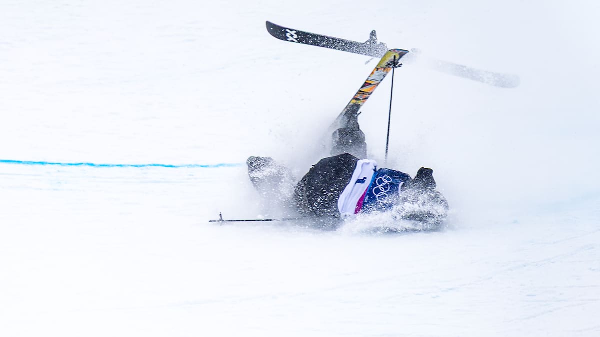 'Heartbreaking': Kiwi Olympian breaks collarbone in scary crash