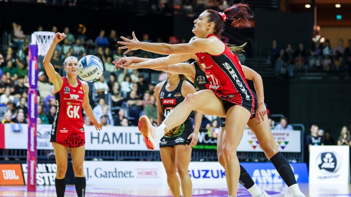 Tactixs Karin Burger during the Magic vs Tactix ANZ Premiership match at Globox Arena, Hamilton, New Zealand, on Sunday 25 May 2025. Photo / Photosport