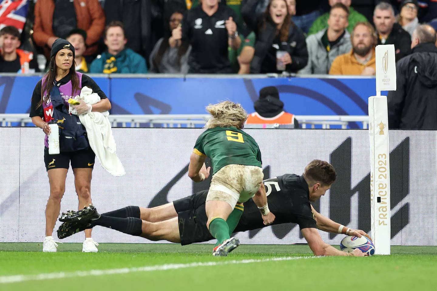 Beauden Barrett scores the only try of the Rugby World Cup final. Photo / Getty Images