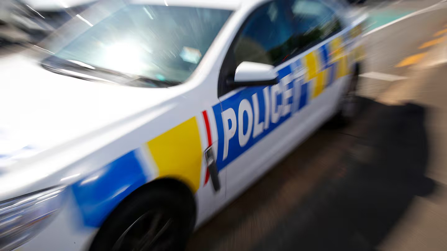 Police seek perpetrator of Mahia home assault, who fled after being hit with golf club