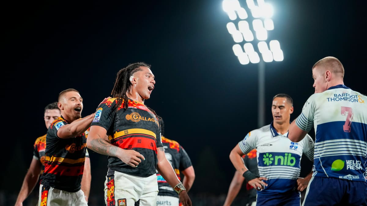 Chiefs beat Blues 59-34