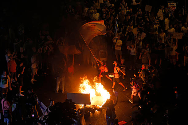 (Photo by Amir Levy/Getty Images)