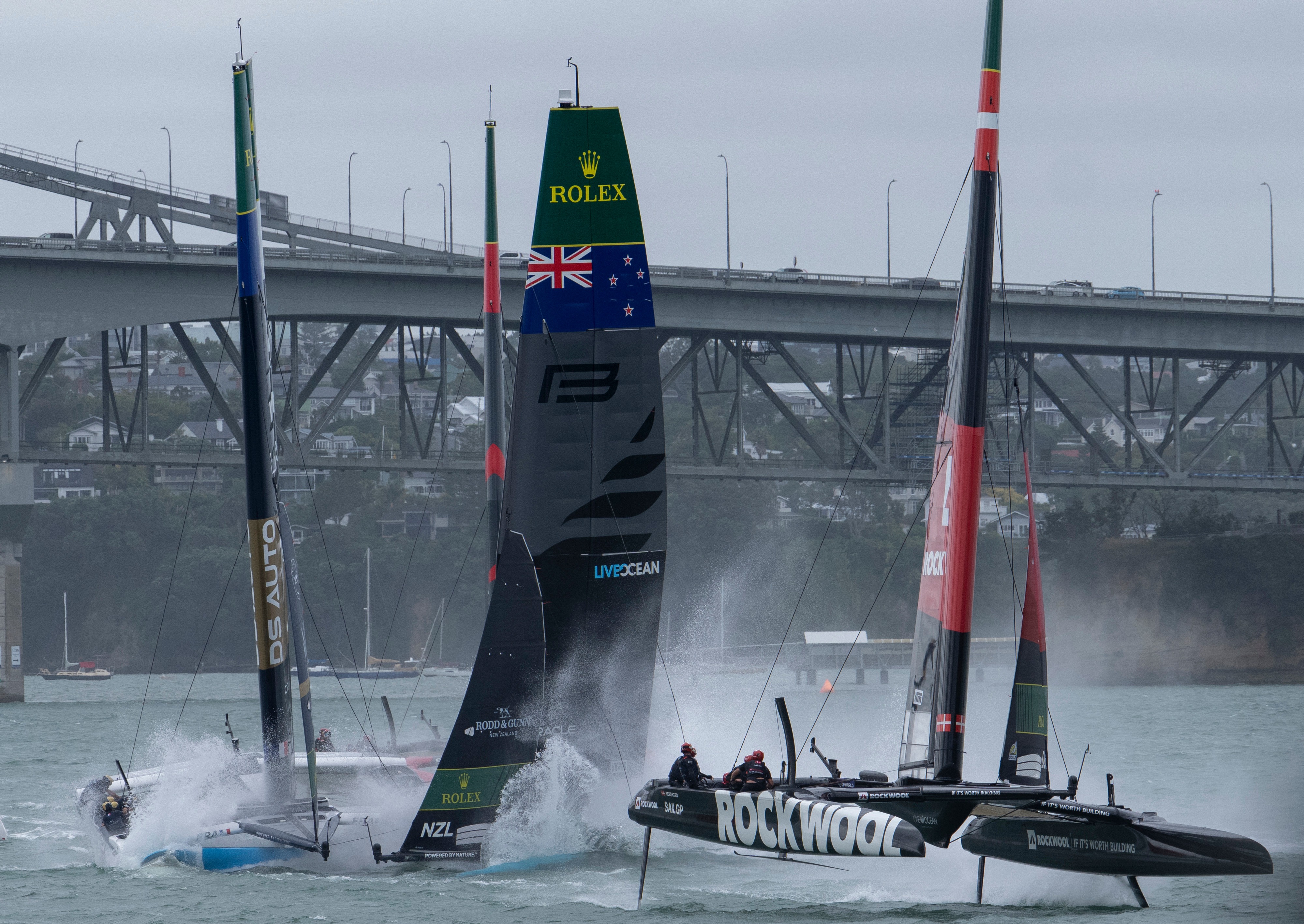 'Incredibly tricky': Former Kiwi sailor on the recent SailGP collision 