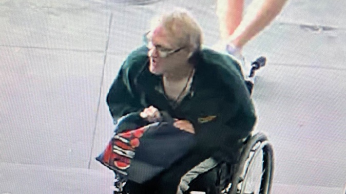 Wednesday, January 24, 2024: Police launched a manhunt for wheelchair-bound bank robber Sean Nicholas, who has a warrant for his arrest for breaching release conditions in Auckland. Photo / New Zealand Police