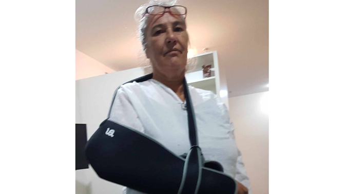 Brenda Biddle went to Auckland City Hospital's Emergency Department after the incident, where her arm was put in a sling.