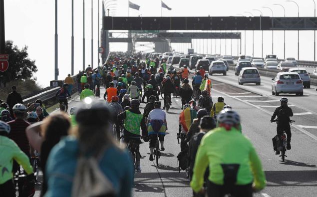 Cyclists protesting on Auckland Harbour Bridge yesterday. Photo / NZ Herald
