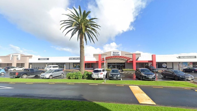 Harvey Norman Manukau is one of the latest retailers to be hit by thieves. Photo / Google Maps