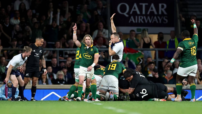 South Africa celebrates during their win over the All Blacks in Twickenham in August. (Photo by David Rogers/Getty Images)