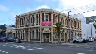 Wellington developer: 'Iconic buildings are falling apart' 