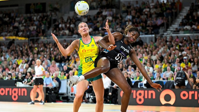 Courtney Bruce of Australia fights for the ball with Grace Nweke during the Constellation Cup. Photosport