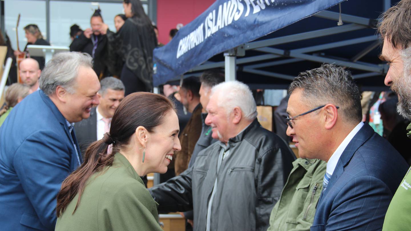 PM Jacinda Ardern meets Joseph Thomas of Ngāti Mutunga o Wharekauri on her first visit to the Chatham Islands. Photo / Michael Neilson