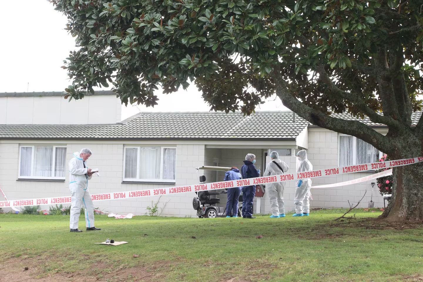 Police and forensics are at the scene on August 6, following an unexplained death the day before in Te Kauwhata, Waikato. Photo / Malisha Kumar