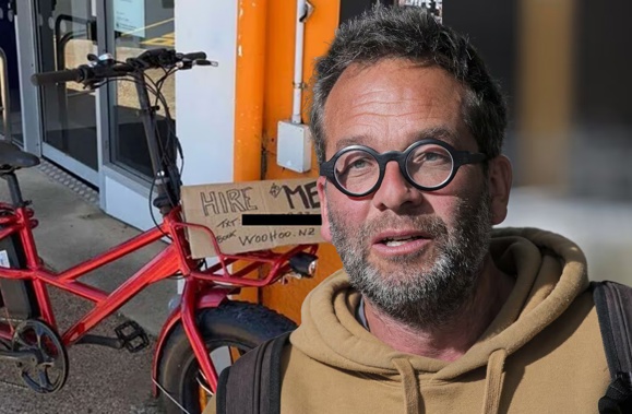 Christian Hoff-Nielsen and a bicycle for hire on Waiheke Island. Composite photo / NZME