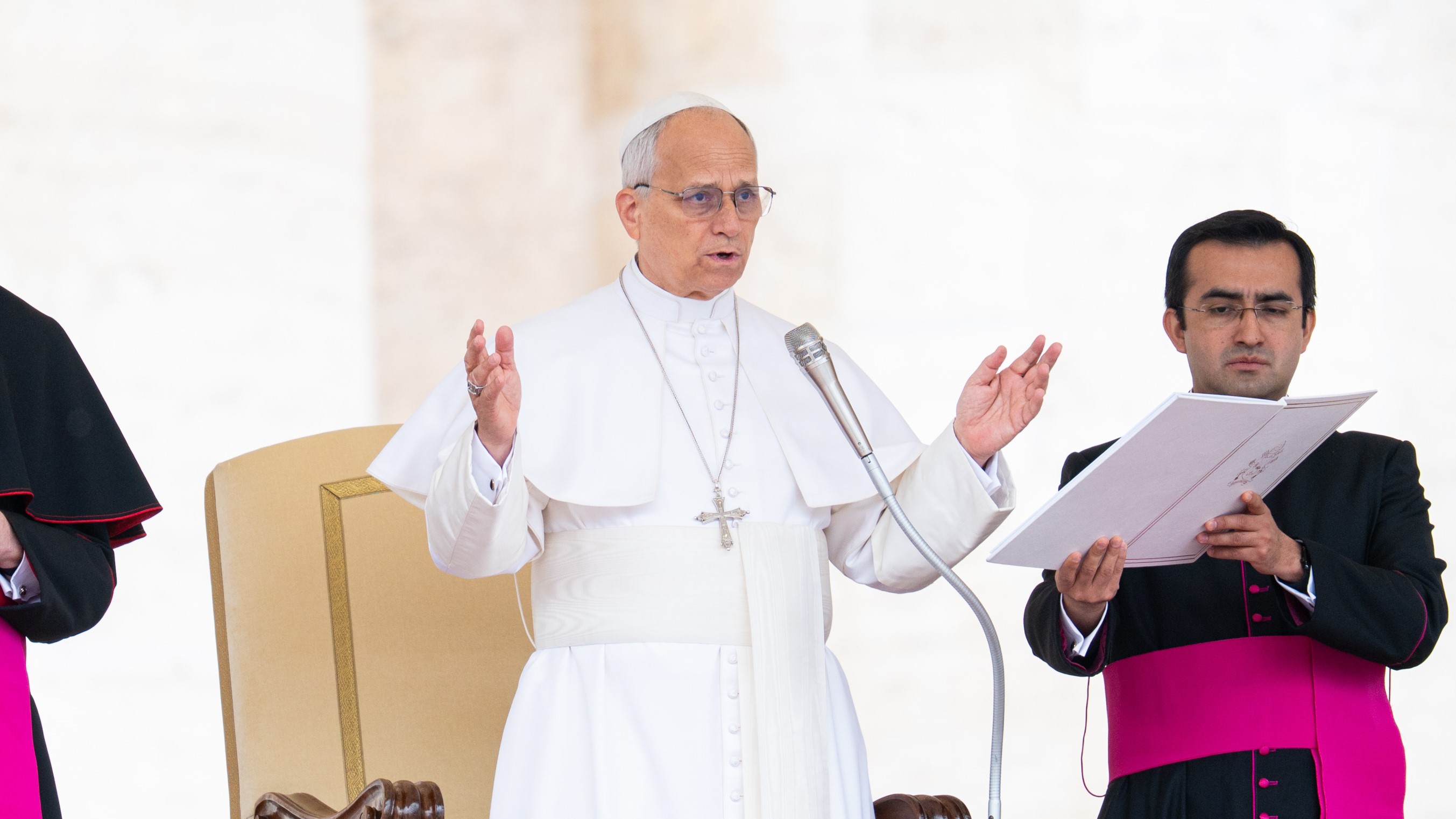 'Preach peace': Pope responds to Trump's latest attack 