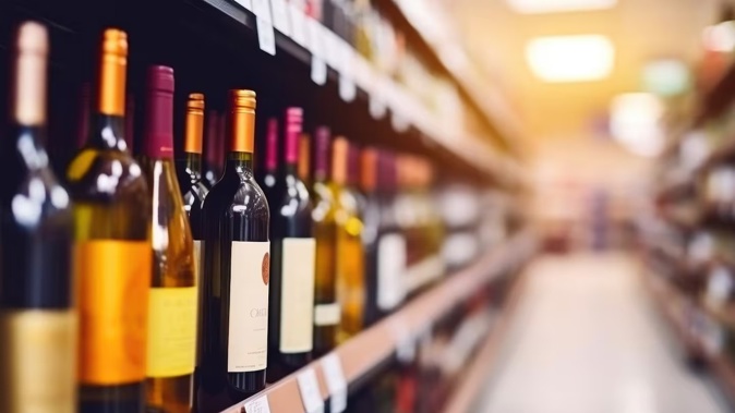 Staff at the liquor store where Marcus Phillips went to buy cigarettes refused to serve him because of how intoxicated he was. Photo / 123RF