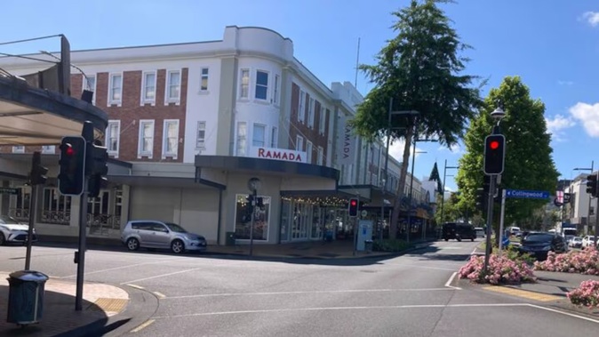 The intersection of Victoria and Collingwood Sts in central Hamilton where Tuwharetoa Parker viciously attacked a man in retaliation for smashing his passenger car window and punching his friend. Photo / Belinda Feek