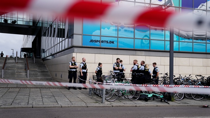 Shopping centre Field's is closed the day after Sunday's shooting, in Copenhagen, Denmark, Monday, July 4, 2022. (Photo / AP)