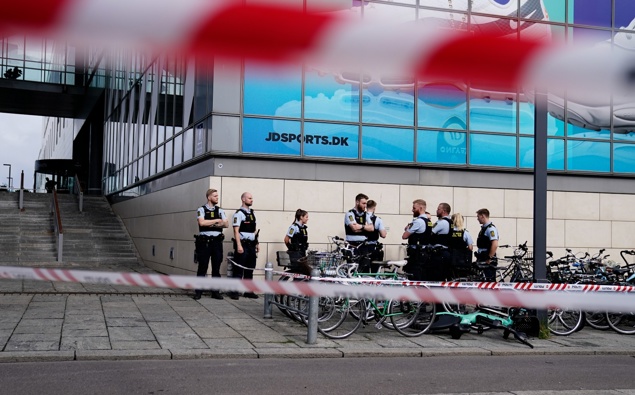 Shopping centre Field's is closed the day after Sunday's shooting, in Copenhagen, Denmark, Monday, July 4, 2022. (Photo / AP)