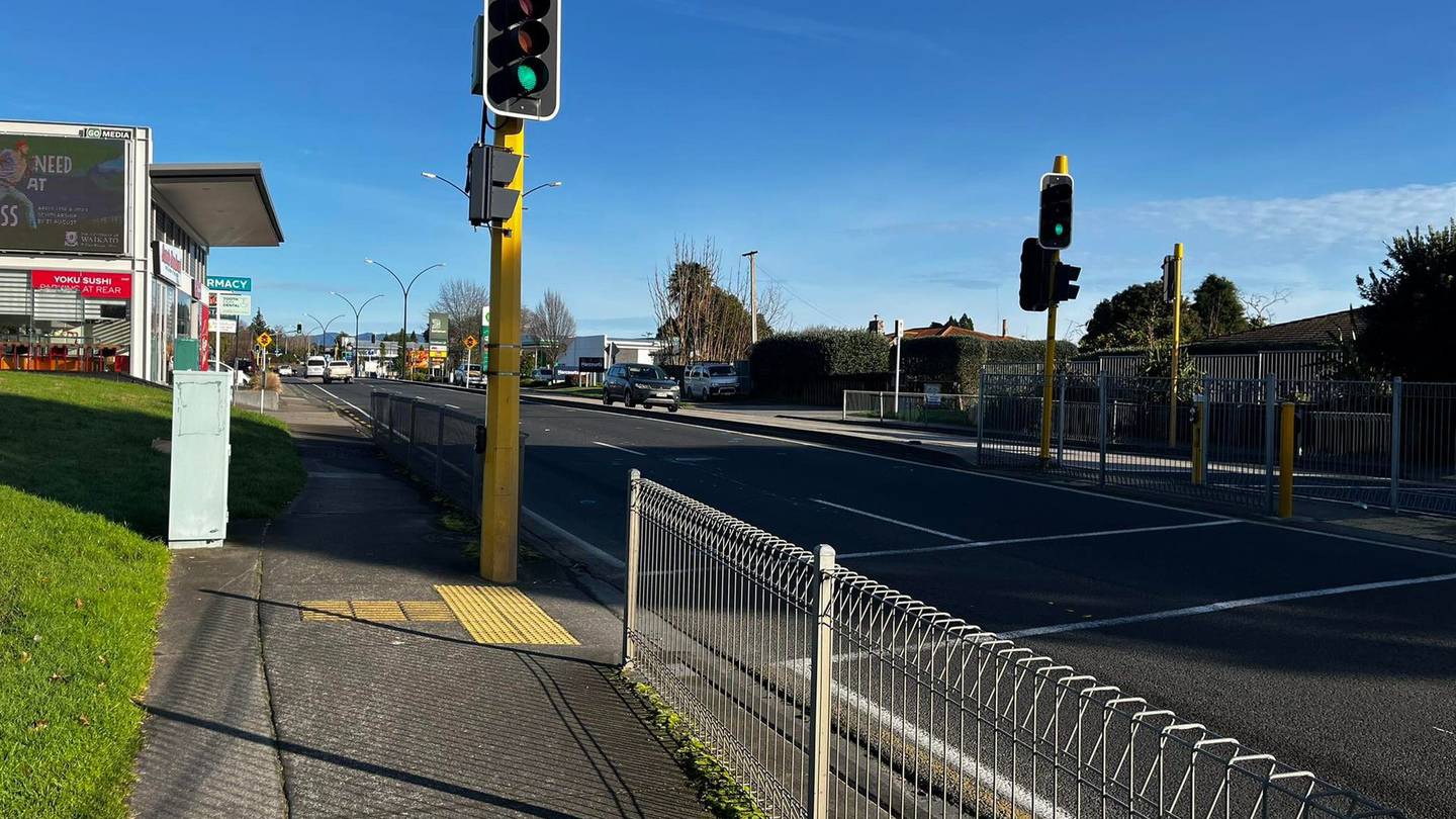 Two people died after a crash involving a motorcycle on Friday evening on State Highway 2 near Bethlehem in Bay of Plenty.