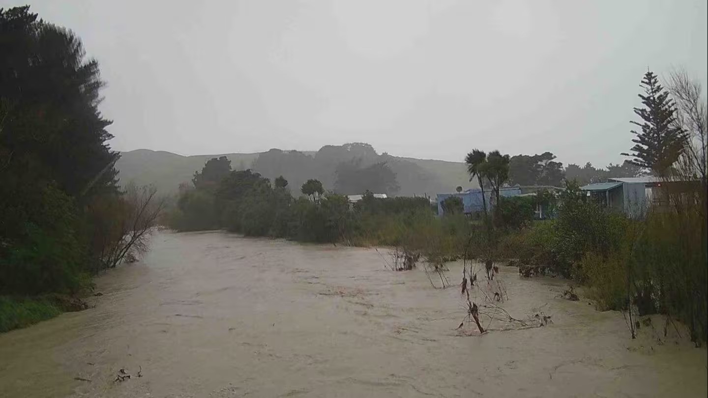 'Flood alarm' triggered on Tararua river, coastal campground told to prepare for evacuation
