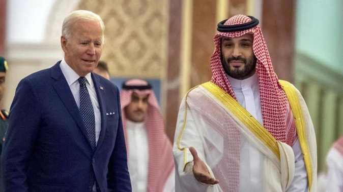 Saudi Crown Prince Mohammed bin Salman welcomes President Joe Biden upon his arrival at Al-Salam palace in Jeddah. Photo / AP