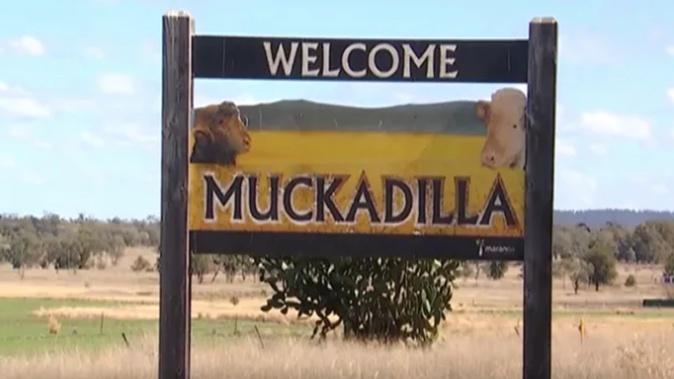The Muckadilla Hotel is located about 40km west of Roma. (Photo / 7 News)