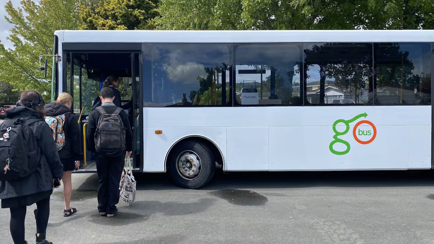 Ministry of Education pauses school bus route changes after community outcry