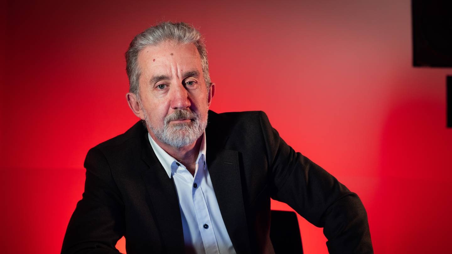 Psychologist Nigel Latta is fronting a new TVNZ series called You've Been Scammed. Photo / Supplied