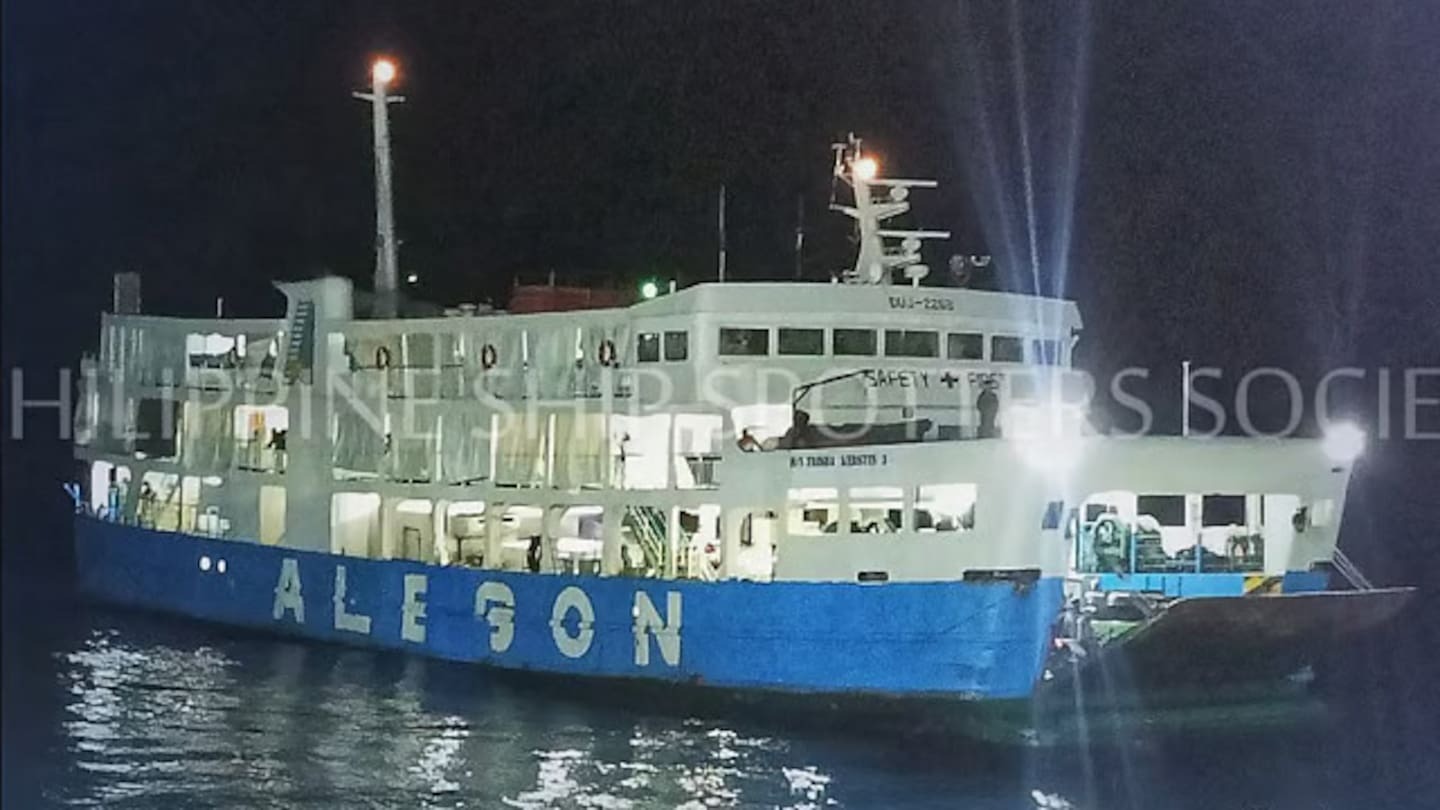 Ferry carrying 342 sinks in Philippines, at least eight dead