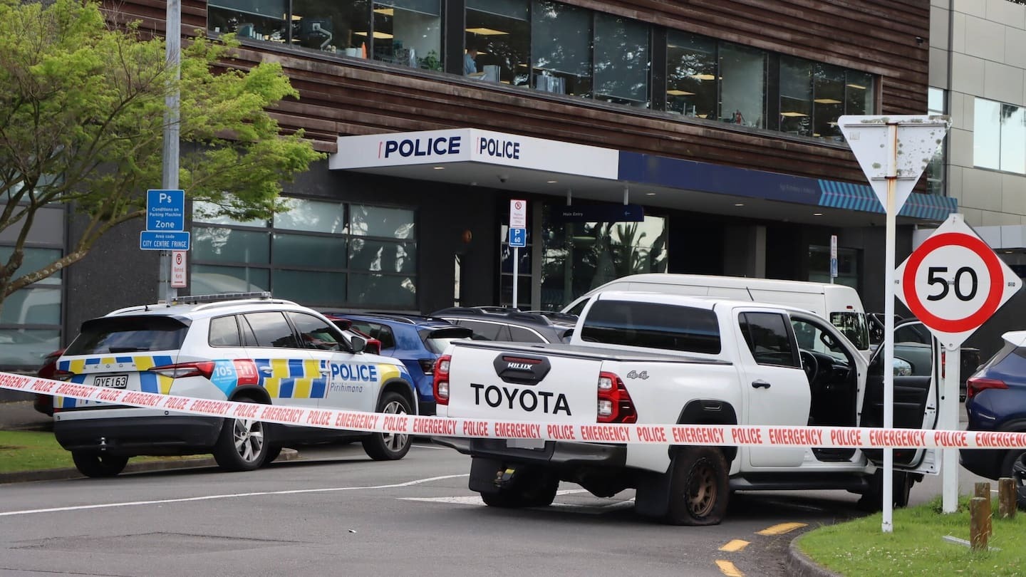 A heavy police presence on Monmouth St, near the Tauranga Police Station. Photo / Bijou Johnson