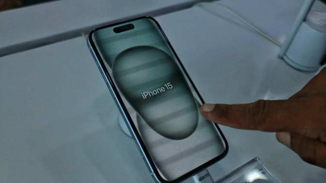 Buyers have complained of multiple issues with the iPhone 15 Pro and Pro Max, including overheating, dust in the components and even the metal changing colour.