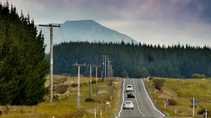 The Napier-Taupō road, State Highway 5, is expected to see snow showers overnight Wednesday and into Thursday according to MetService. Photo / NZME
