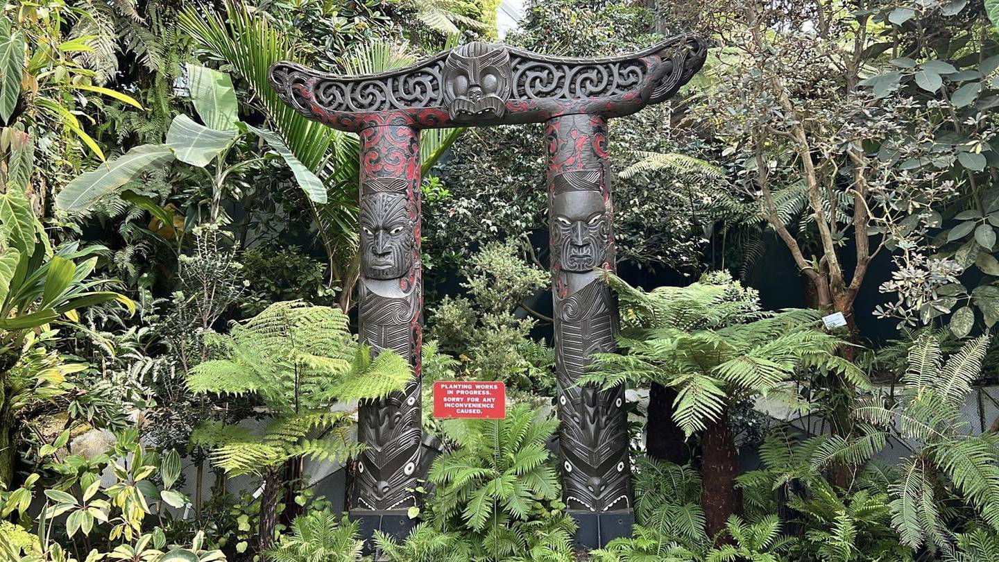 The carving was expertly crafted from the trunk of a 2500-year-old tōtara. (Photo / Supplied)