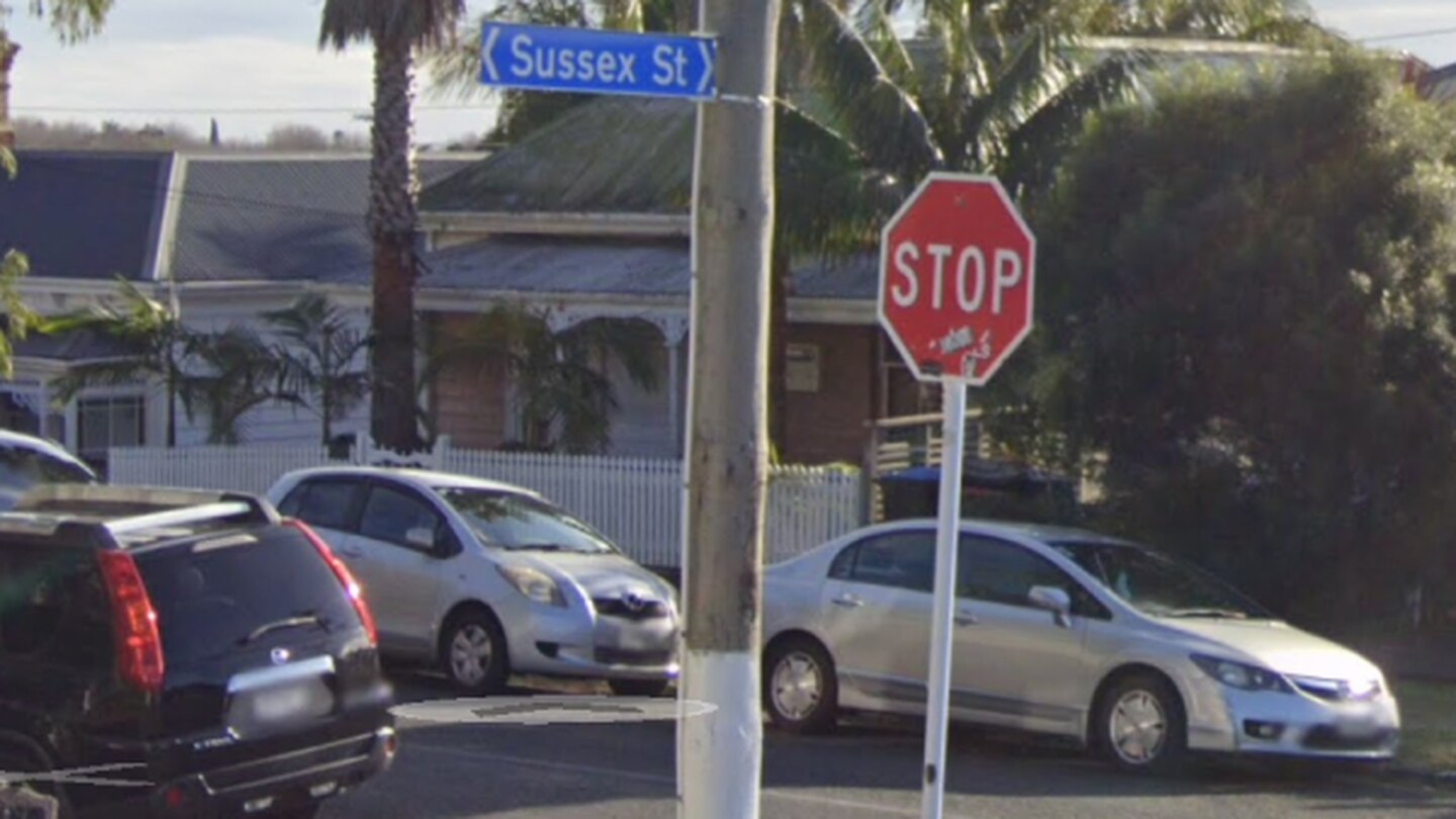 Sussex Street in Auckland's Grey Lynn. A courier driver was involved in a terrifying early morning robbery as a man entered her fully laden van and drove off. Photo / Google Street View