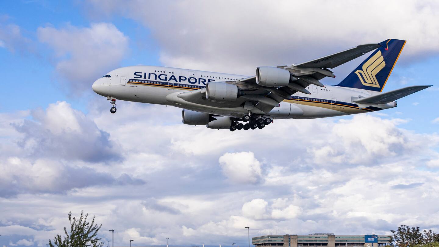 Singapore Airlines adding more capacity it says will benefit NZ flyers, cancels more Dubai flights