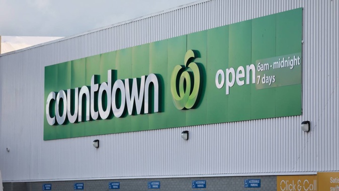 The court has ruled that the Ministry of Health’s decision to grant Countdown licences to operate pharmacies in five of its supermarkets was unlawful. Photo / Hayden Woodward