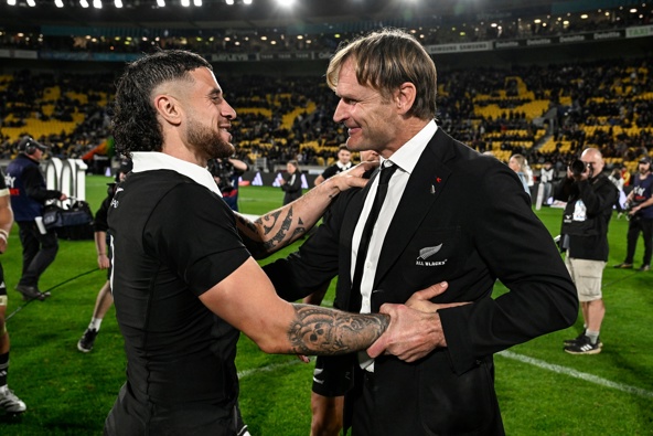 TJ Perenara of New Zealand and New Zealand coach Scott Robertson. New Zealand All Blacks v Australia Wallabies, Bledisloe Cup and Rugby Championship rugby union test match at Sky Stadium, Wellington, New Zealand on Saturday 28 September 2024. Photo: Andrew Cornaga / Photosport