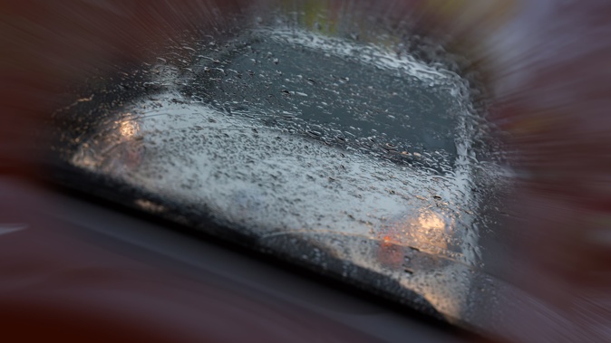 Holidaymakers are being warned to expect rain and traffic congestion over Labour weekend. Photo / 123rf