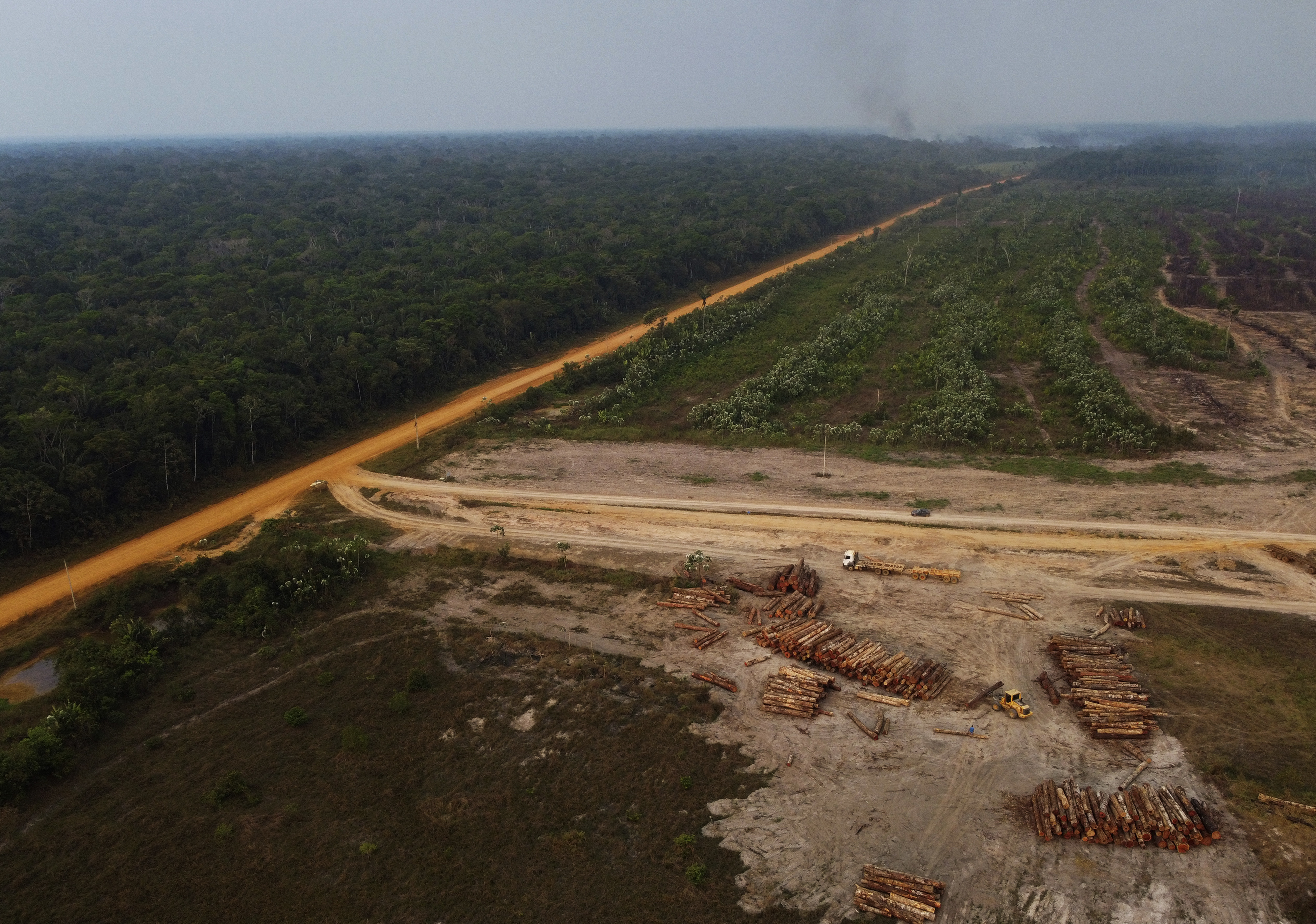 An area of forest on fire near a logging area in the Transamazonica highway region, in the municipality of Humaita, Amazonas state, Brazil, Sept. 17, 2022. In a victory speech Sunday, Oct. 30, Brazil's president-elect Luiz Inácio Lula da Silva promised to reverse a surge in deforestation in the Amazon rainforest. Photo / AP